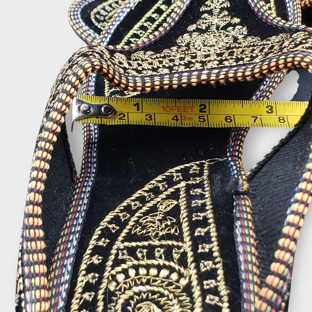 Italian Black Gold Embroidered Wedge Thong Sandals Womens Size 7-7.5 Ethnic - Picture 11 of 12